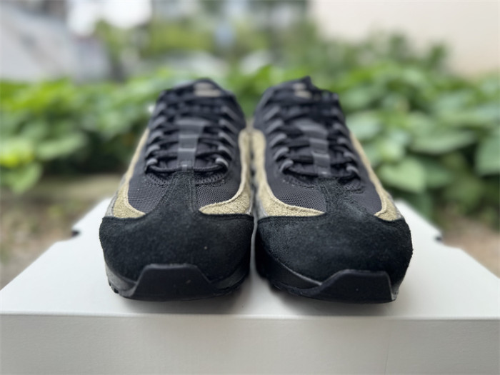 Authentic Nike Air Max 95 SP Undefeated Geo La Brea Medium Olive