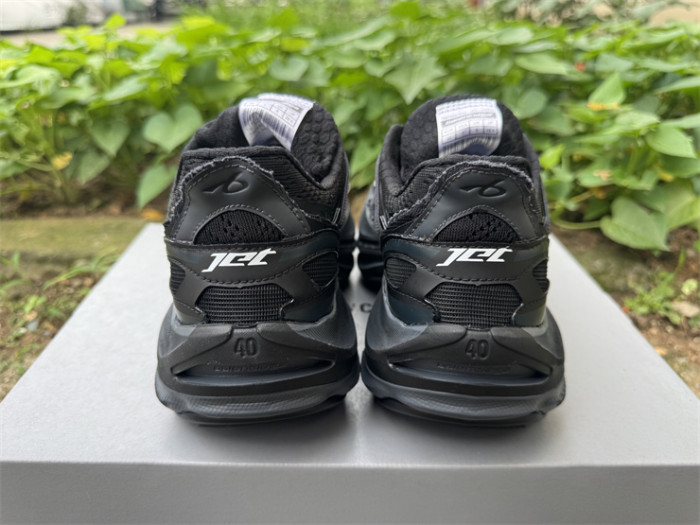 B 17FW Tripe-S High End Sneaker-715