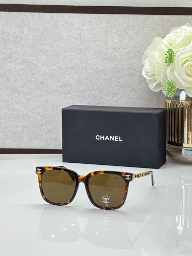 CHNL Sunglasses AAAA-7151