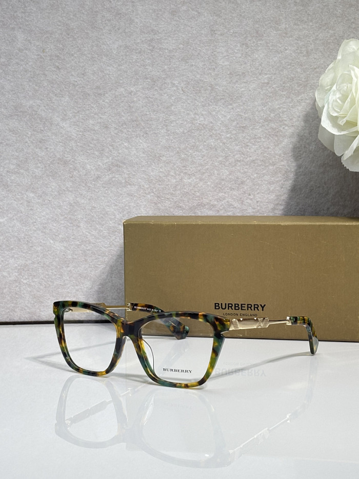 Burberry Sunglasses AAAA-3511