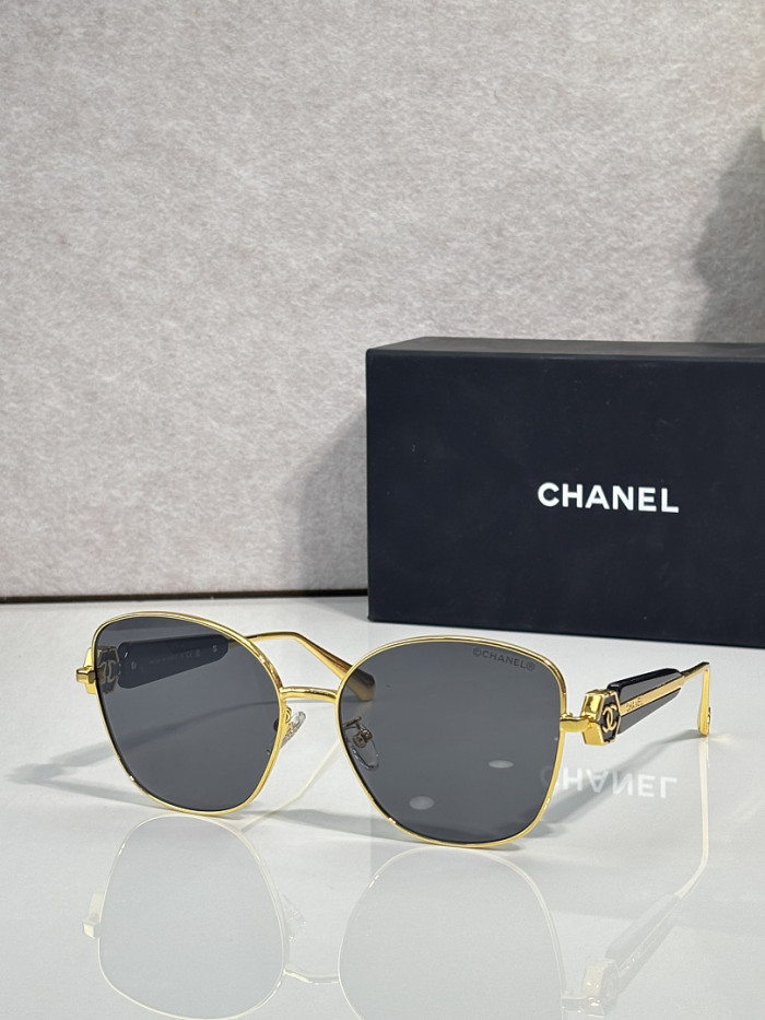 CHNL Sunglasses AAAA-7438