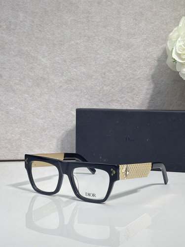Dior Sunglasses AAAA-4914
