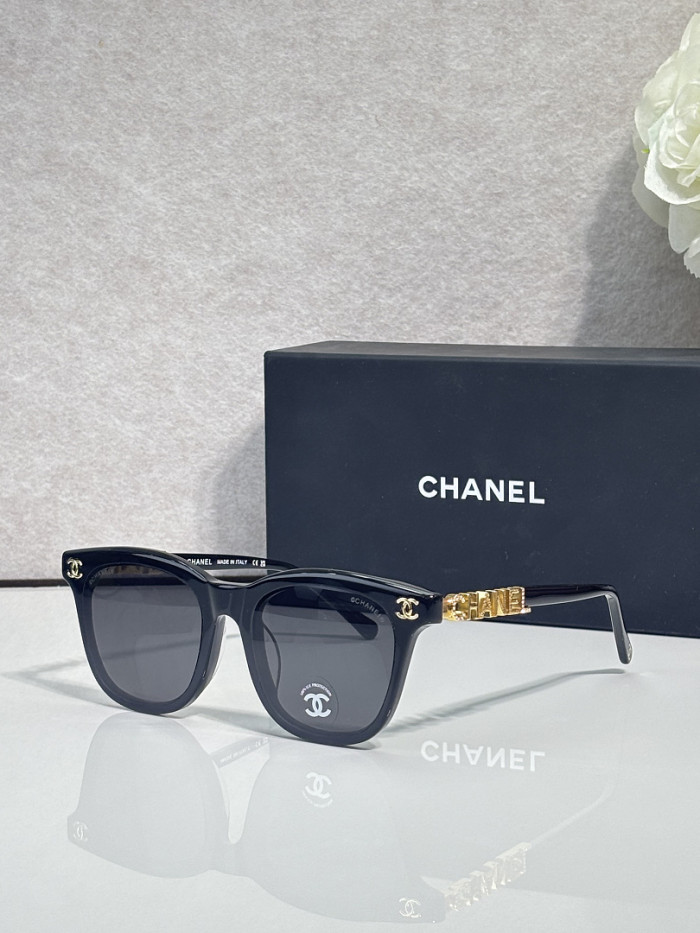 CHNL Sunglasses AAAA-7370