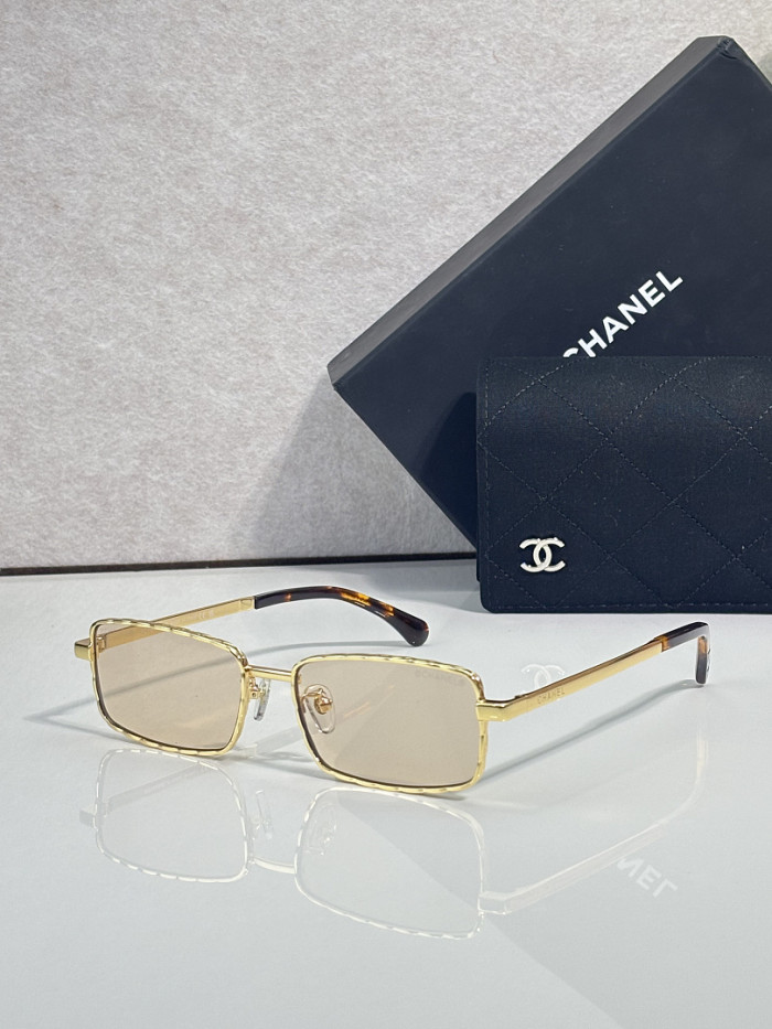 CHNL Sunglasses AAAA-7616