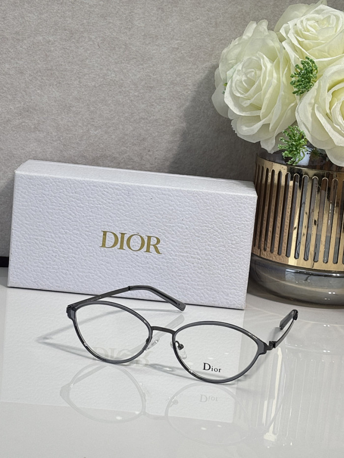 Dior Sunglasses AAAA-4835