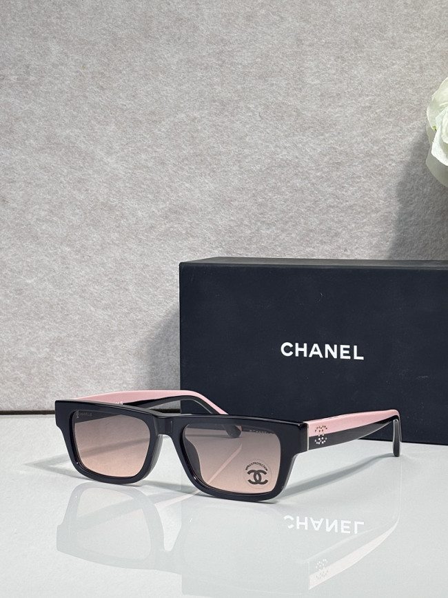CHNL Sunglasses AAAA-7344