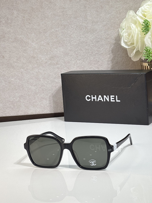 CHNL Sunglasses AAAA-7131