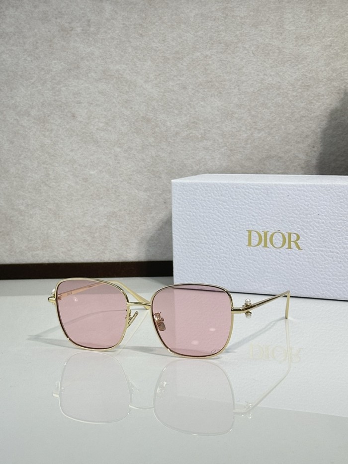 Dior Sunglasses AAAA-4716