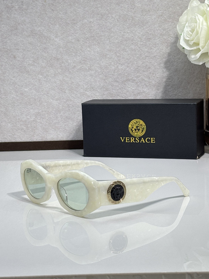 Versace Sunglasses AAAA-4663
