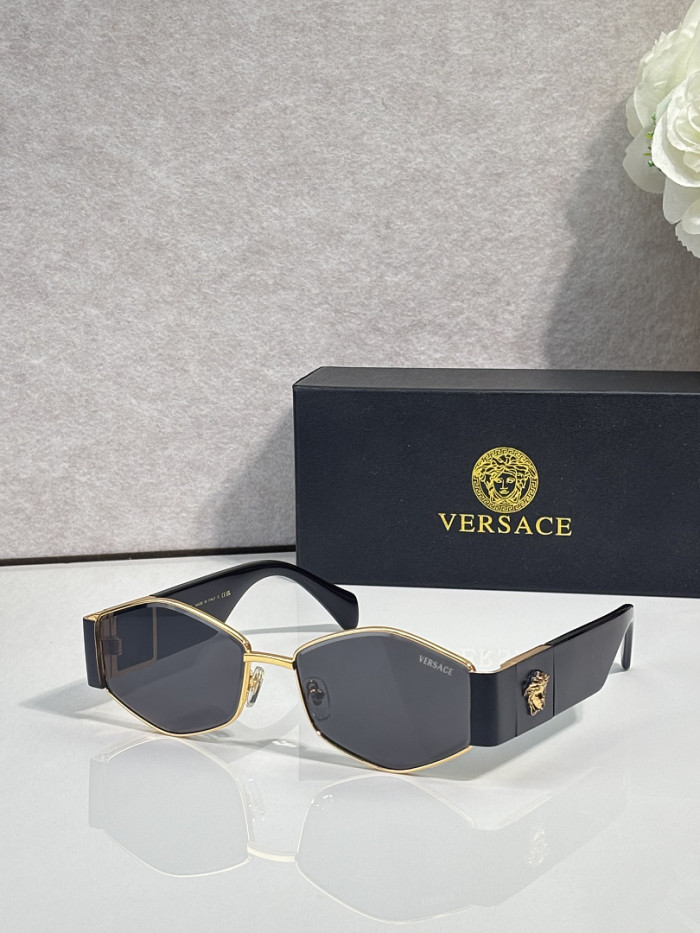 Versace Sunglasses AAAA-4694