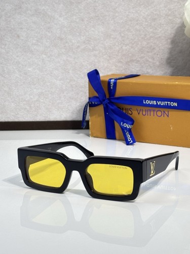 LV Sunglasses AAAA-7589