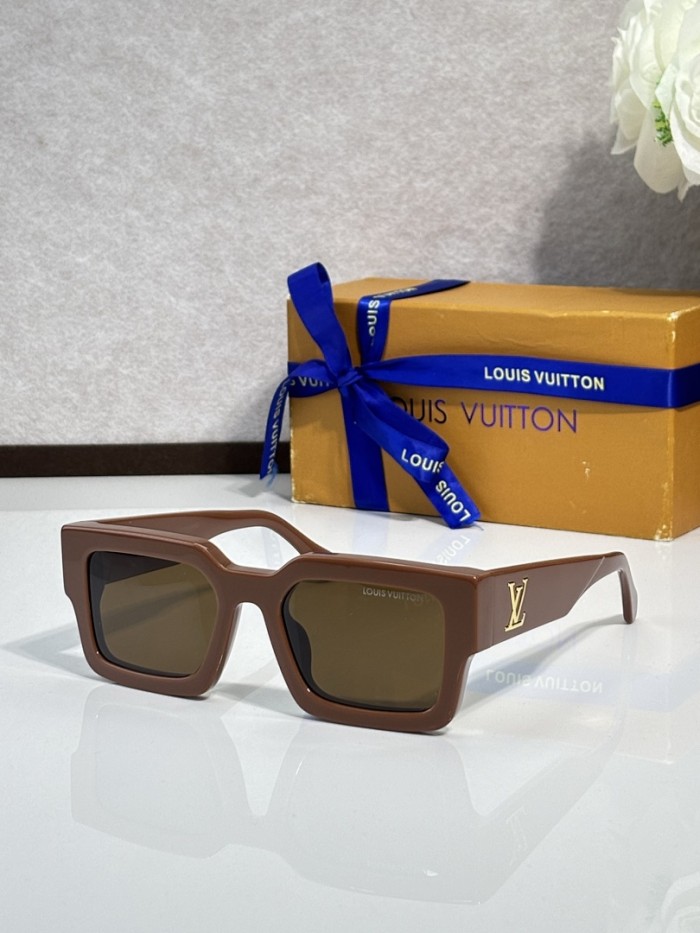 LV Sunglasses AAAA-7596