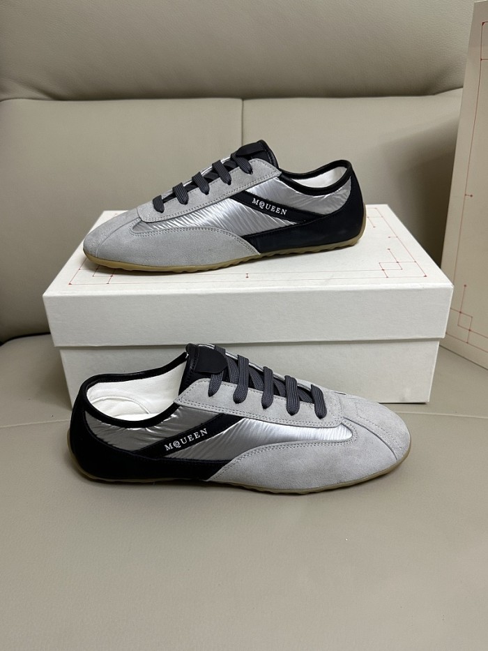 Alexander McQueen Women Shoes 1：1 quality-1145