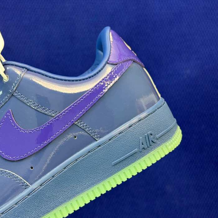 Authentic Nike Air Force 1 Low Patent Leather Mystic Navy Grape Ice