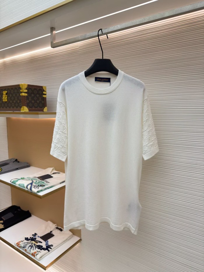 LV Shirt High End Quality-1522