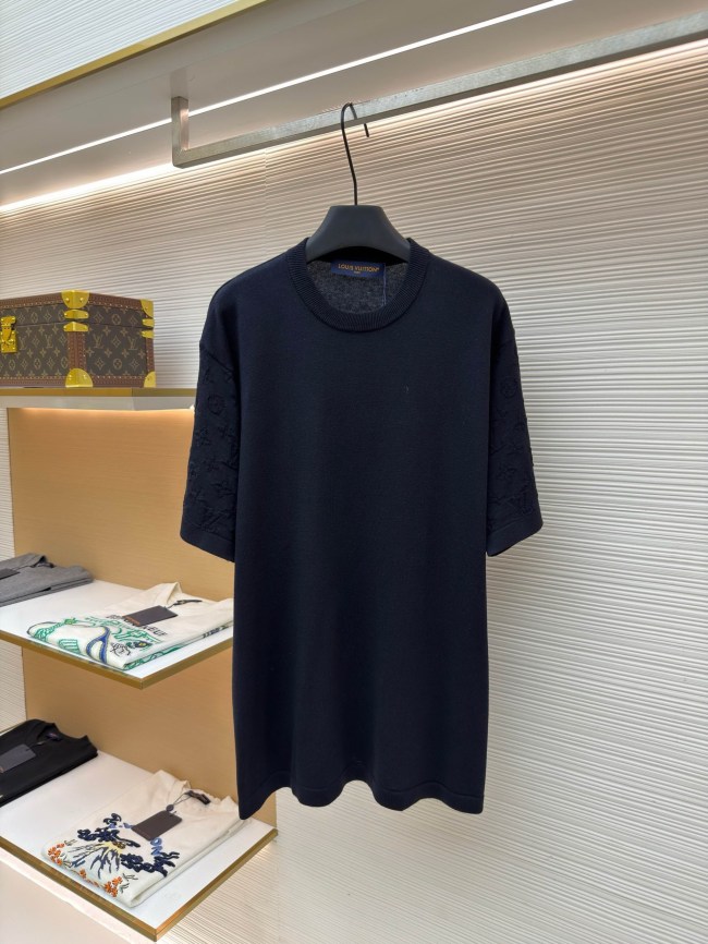 LV Shirt High End Quality-1523
