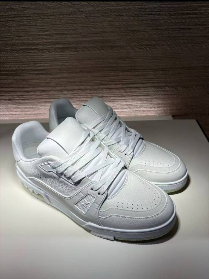 Super Max LV Shoes-4117