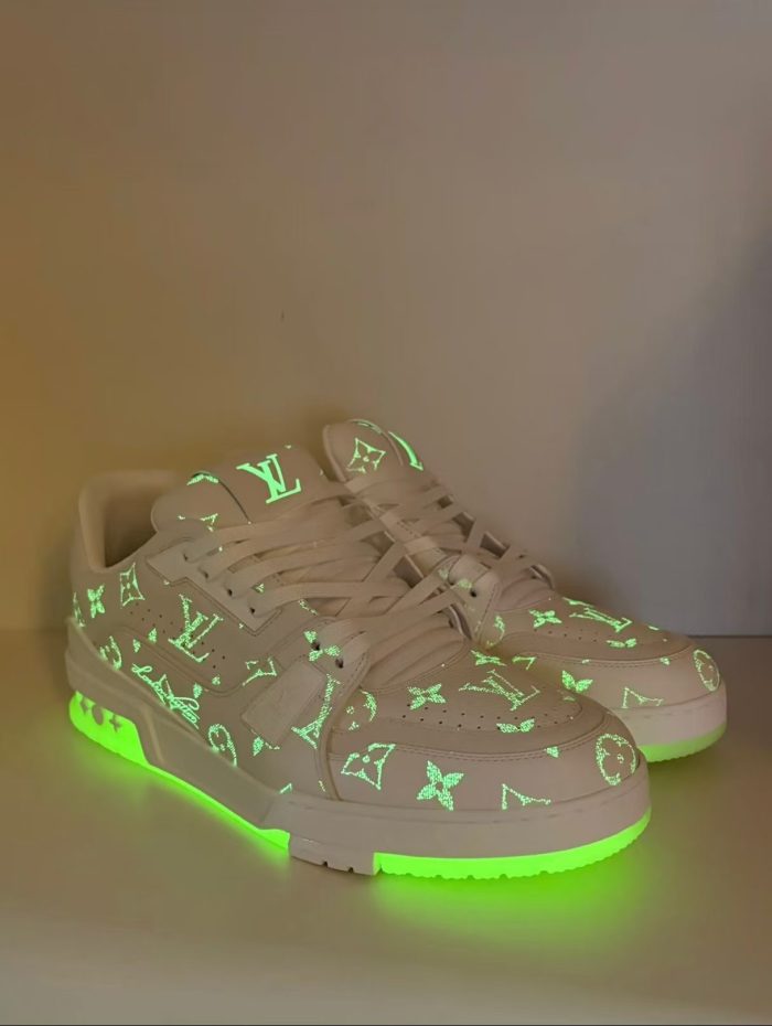 Super Max LV Shoes-4118