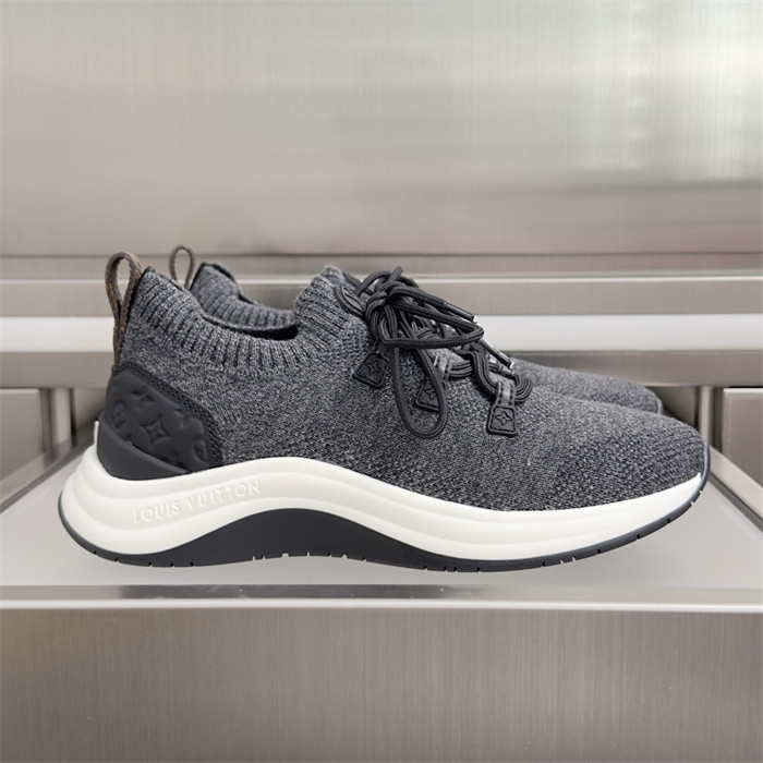 Super Max LV Shoes-4130