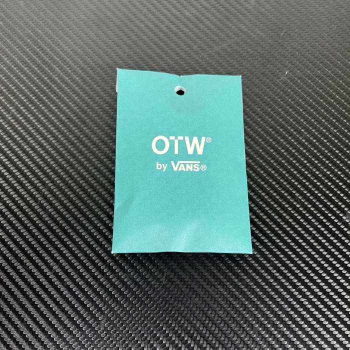 Authentic Vans OTW Era 95 DST Shoes-009
