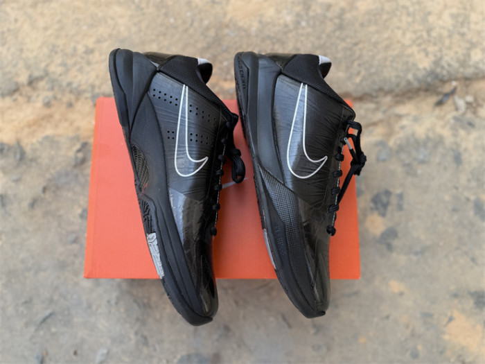 Authentic  Kobe V5 2010 “BlackOut”