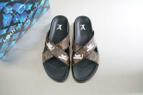 LV Sandals 1：1 Quality-233