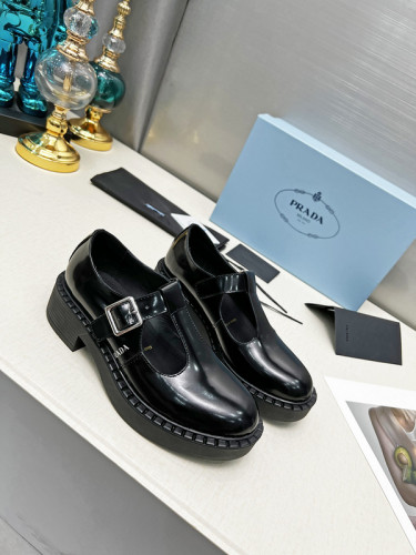 Prada women shoes 1：1 quality-305