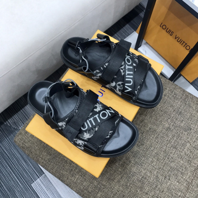 LV Sandals 1：1 Quality-317
