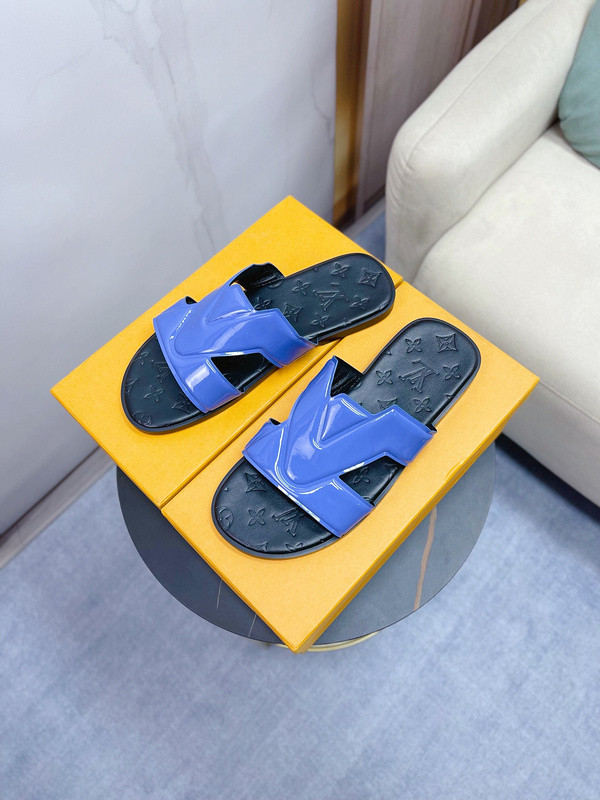 LV Sandals 1：1 Quality-329