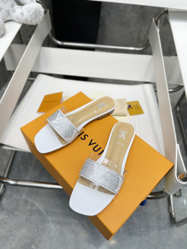 LV women Sandals 1：1 Quality-377