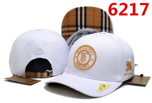 Burberry Hats-001