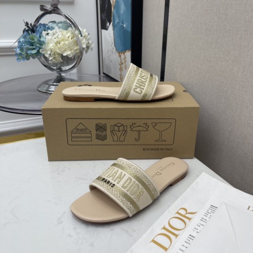 Dior women slippers 1：1 quality-161