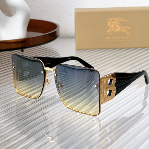 Burberry Sunglasses AAAA-865
