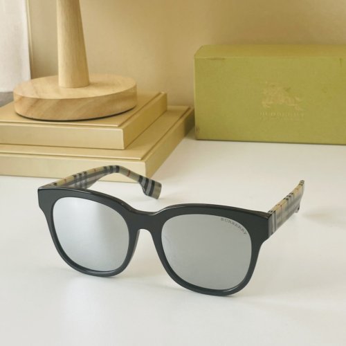 Burberry Sunglasses AAAA-546