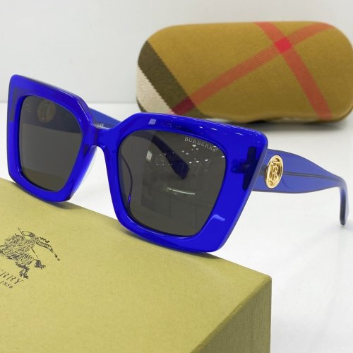 Burberry Sunglasses AAAA-699