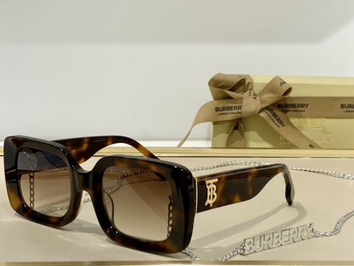 Burberry Sunglasses AAAA-988
