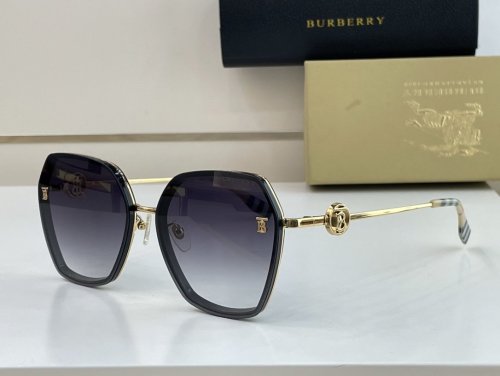 Burberry Sunglasses AAAA-732