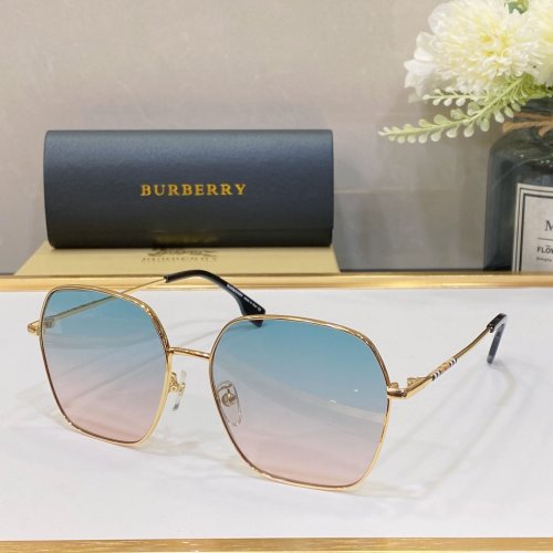 Burberry Sunglasses AAAA-502
