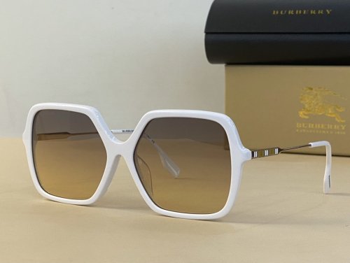 Burberry Sunglasses AAAA-881