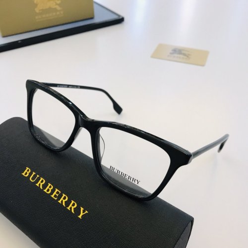 Burberry Sunglasses AAAA-514