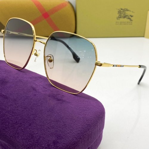 Burberry Sunglasses AAAA-583