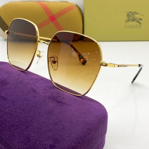 Burberry Sunglasses AAAA-581