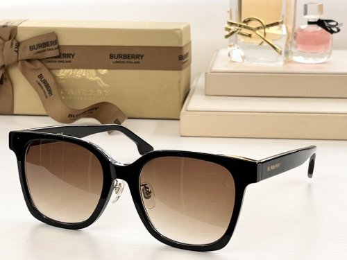 Burberry Sunglasses AAAA-052