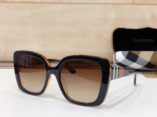 Burberry Sunglasses AAAA-919