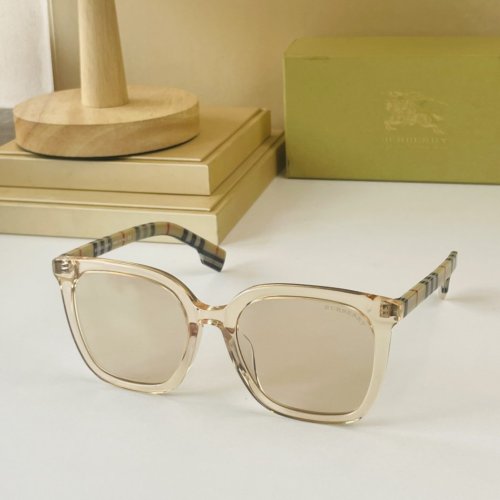 Burberry Sunglasses AAAA-544