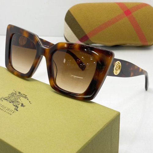 Burberry Sunglasses AAAA-700
