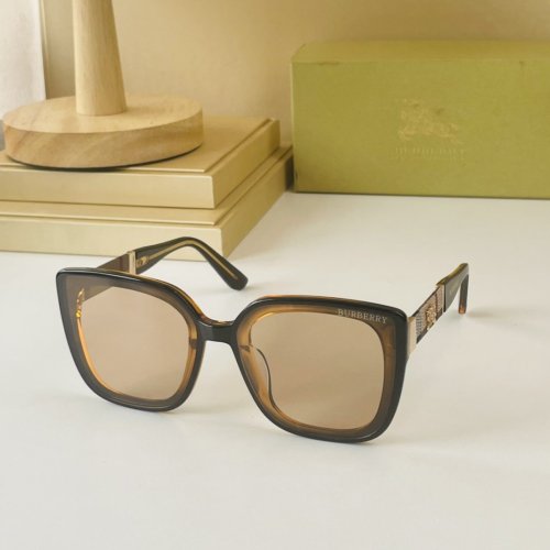 Burberry Sunglasses AAAA-559