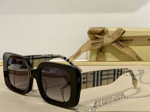 Burberry Sunglasses AAAA-985