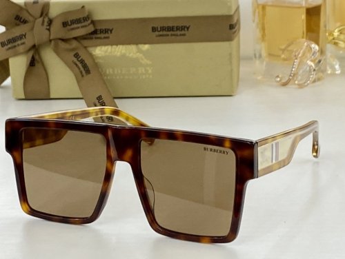 Burberry Sunglasses AAAA-724