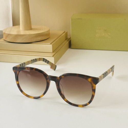 Burberry Sunglasses AAAA-537